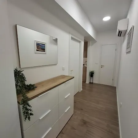 - New Apartmán *