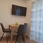 - New سبليت