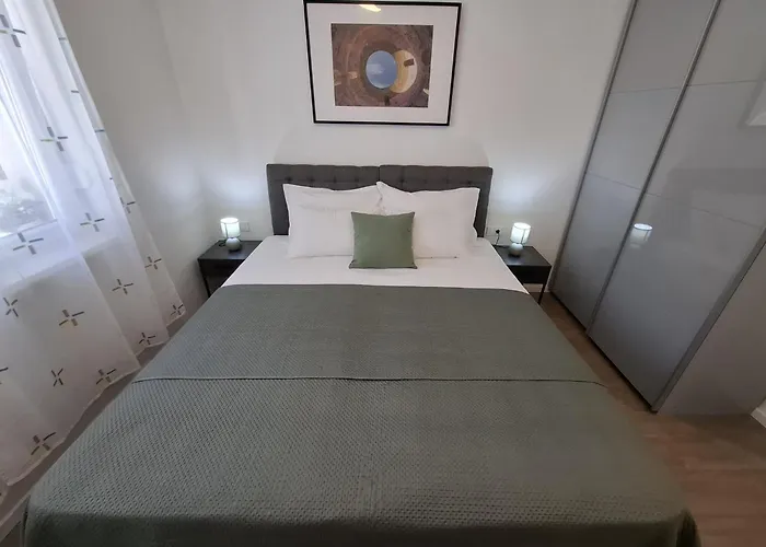 - New Apartamento Split